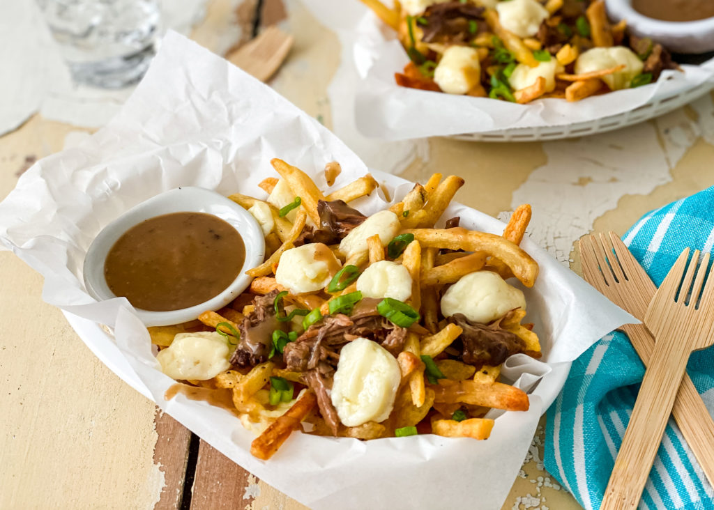 Cheese Curd Poutine With Roast Beef Savor Recipes 